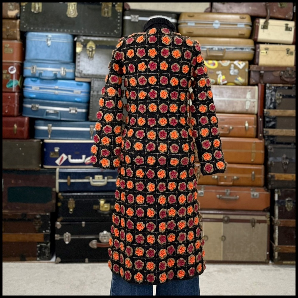 90s Moschino Flower Sweater Coat - Picture 8 of 16